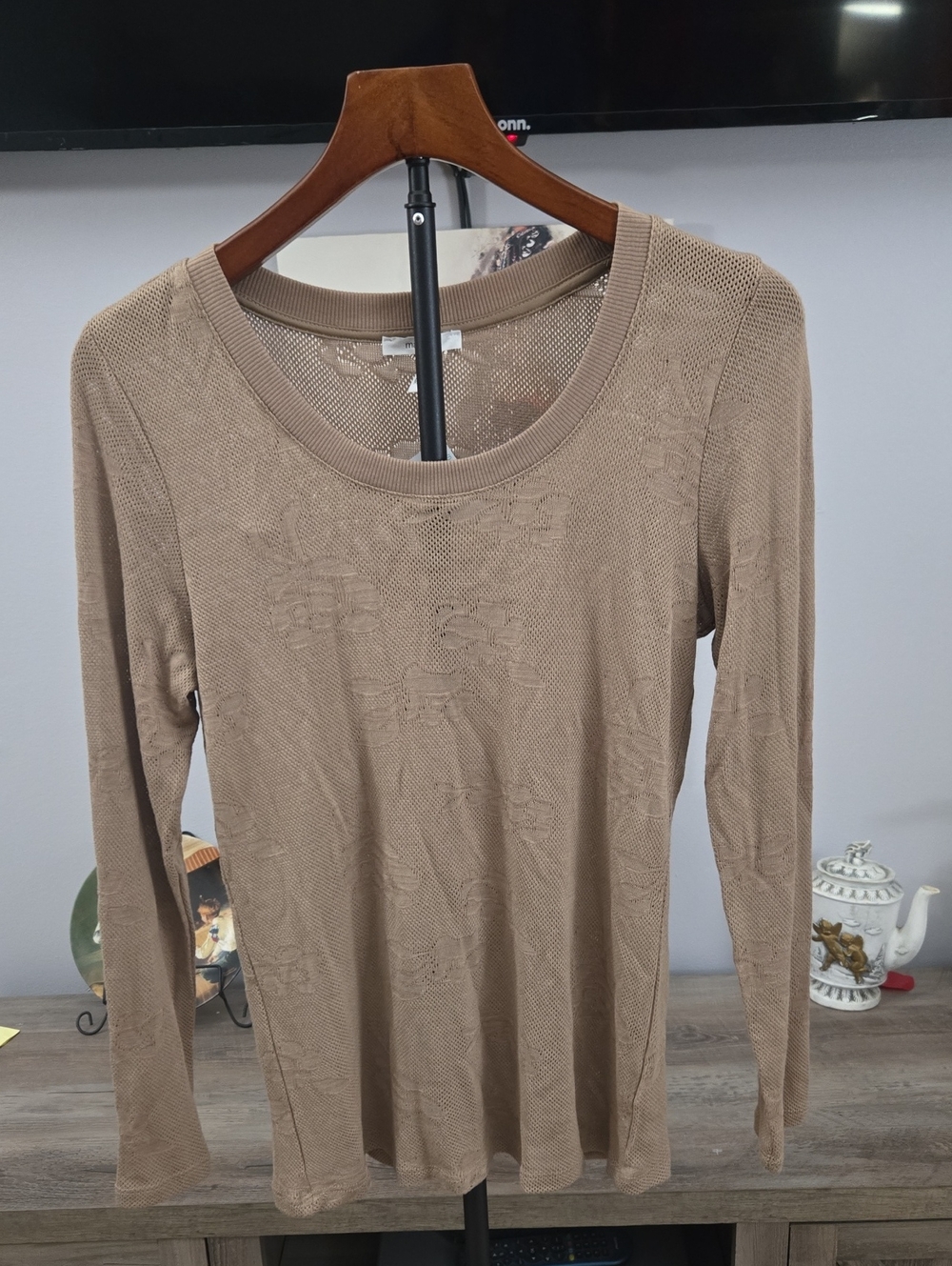 Maurices Taupe Long Sleeve Scoop Neck Knit Top